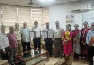 CSIR_CRRI New Delhi signed an agreement with  Yamuna Expressway Industrial Development Authority