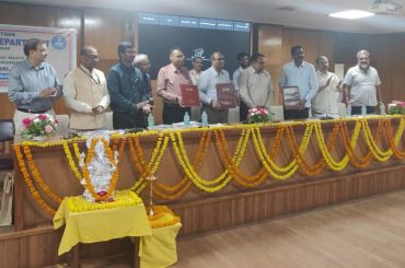 A MoA has been signed between PWD, Rajasthan,CSIRCRRI & SPA Delhi for the Implementation of the Standard Framework for Paving & Greening of Urban Roads