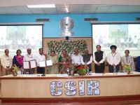 Strengthening "AtmanirbharBharat" in infrastructure, DG Dr. N. Kalaiselvi & Director Dr. Ch. Ravi Sekhar facilitated the commercial transfer of 4 path-breaking indigenous technologies to industry partners at CSIR HQ, New Delhi