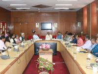 CSIR-CRRI , PWD Govt. of Uttar Pradesh, and SPA New Delhi signed an MoA to implement the CAQM Framework for Paving & Greening of Urban Roads, focusing on road dust mitigation, green infrastructure, RAMS, and innovative road technologies.