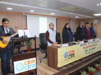 सीएसआईआर-सीआरआरआई में 'विश्व हिन्दी दिवस  समारोह-2026' का गरिमामय आयोजन किया गया।मुख्य अतिथि डॉ. राकेश बी. दुबे जी ने "हिन्दी: देश में, विदेश में" विषय पर अपने प्रेरक विचार साझा किए। संस्थान की गृह पत्रिका 'सड़क दर्पण' (अंक 29) का विमोचन भी संपन्न हुआ।